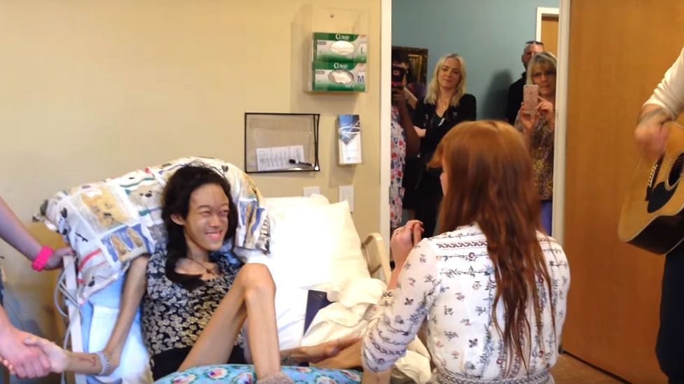 Florence + The Machine’s Emotional Duet With Teenage Terminal Cancer Hospice Patient, Karinya Chen