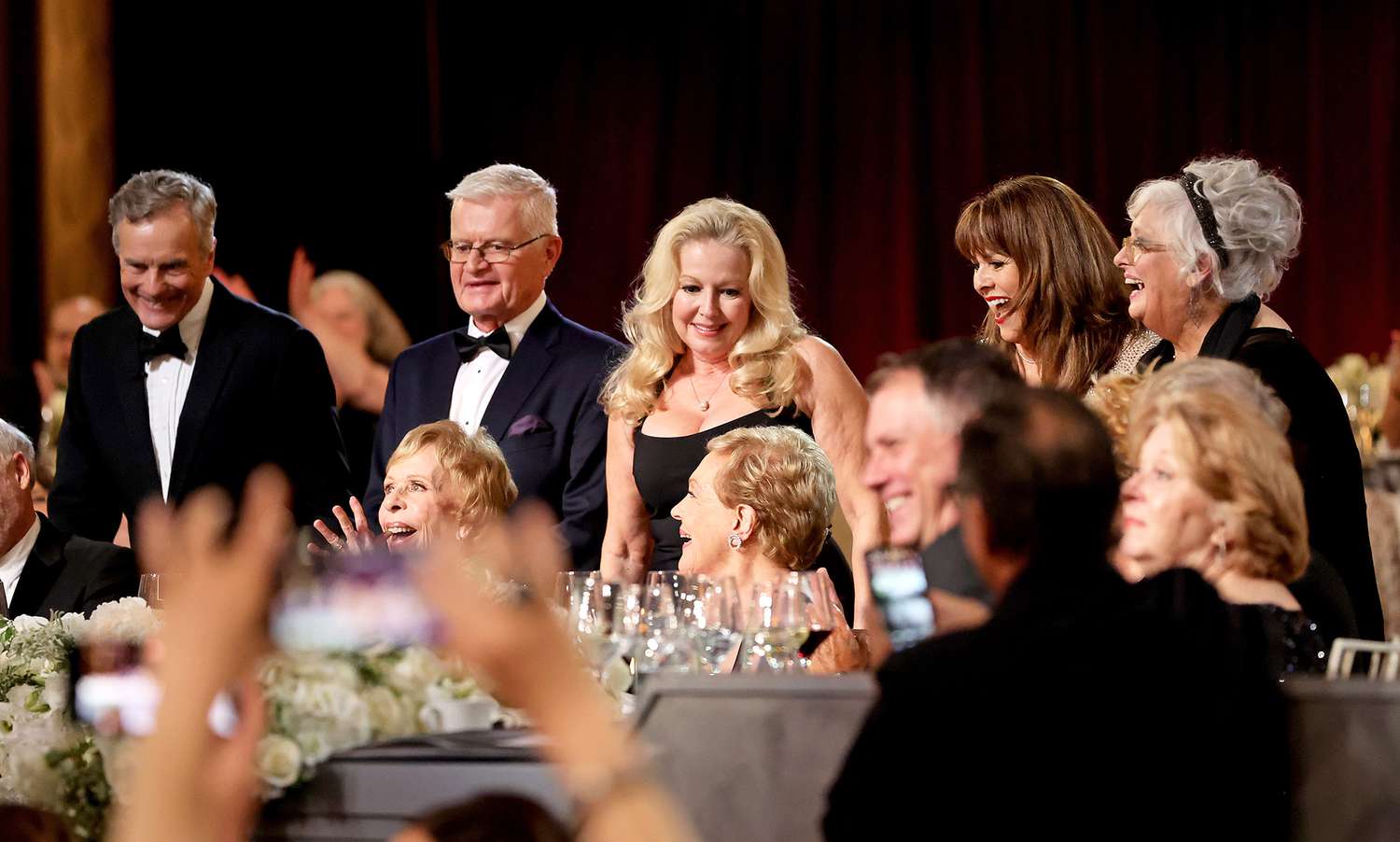 Julie Andrews Surprised By Her Sound Of Music Children With A Sing-A-Long